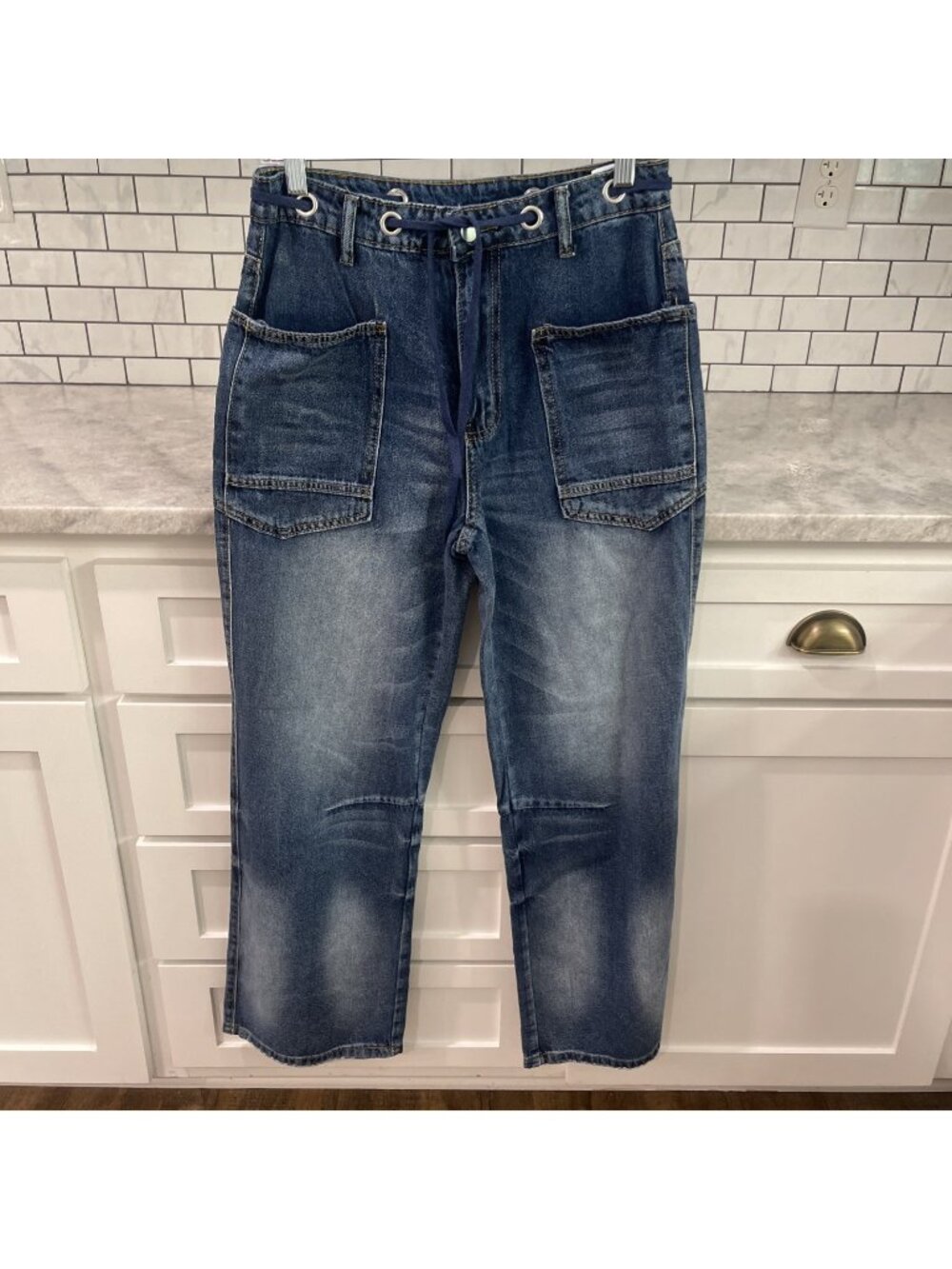Y2K Jeans Womens Size 28 Blue Denim High Rise Deep Pockets Rivet‎ Belt
